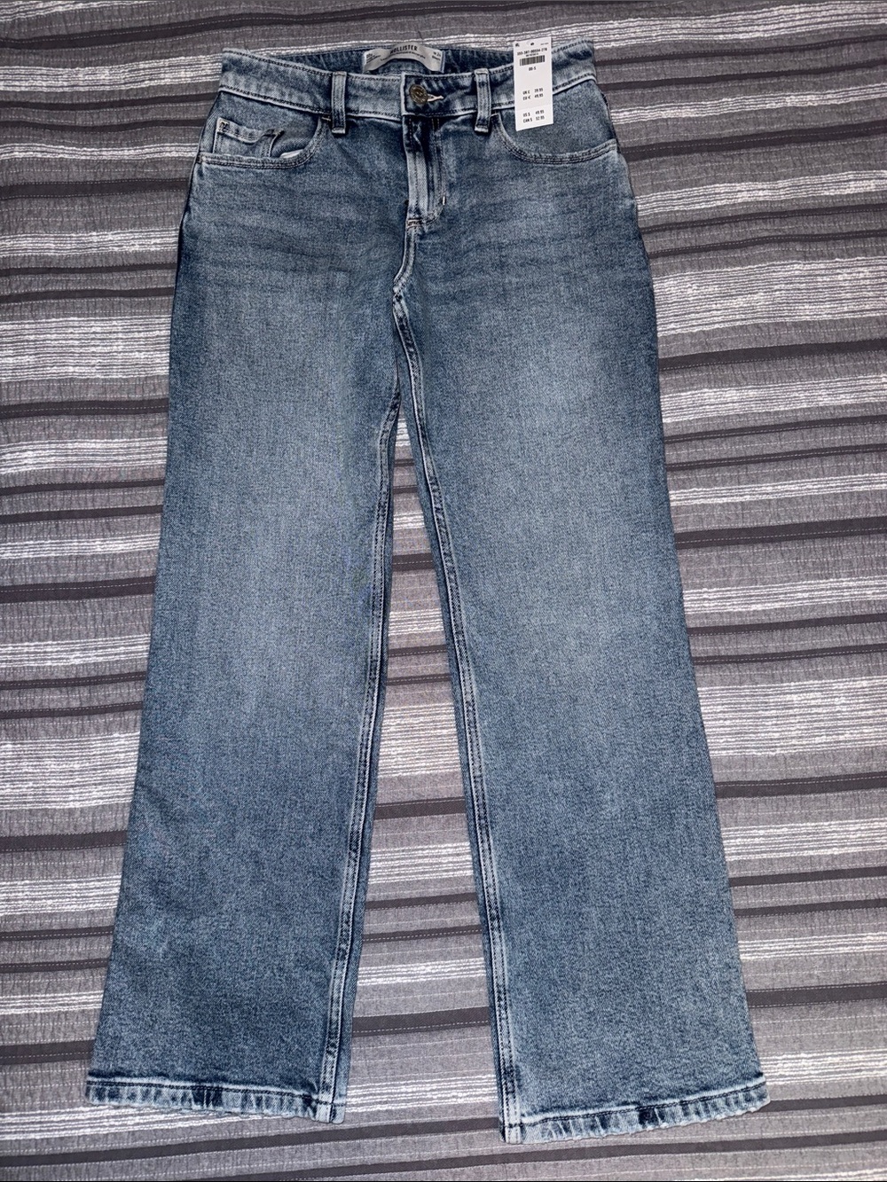 Hollister Girls Jeans size 00-S 24 Short Blue Straight-Leg Jeans -NWT